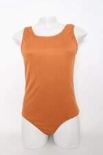 body feminino caramelo