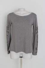 blusa as marias feminina cinza com aplique