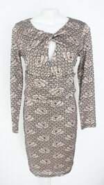 vestido carol bassi feminino estampado com aplique e faixa na cintura