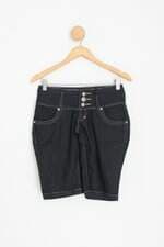 bermuda jeans feminina azul com bordado e hotfix