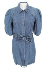 vestido jeans Amaro feminina azul com faixa na cintura