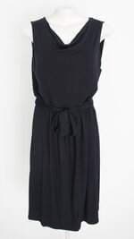 vestido cortelle feminino preto com faixa na cintura