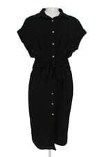 vestido chemise unique chic preto com faixa na cintura