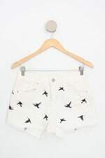 shorts canal feminina branca com patch
