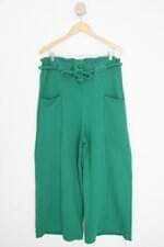 calça de tecido Farm feminina verde com cós com elástico e faixa na cintura