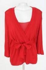 conjunto duas peças Mara Mac feminino vermelho com faixa na cintura e silk