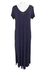 vestido hälsa feminino azul com fenda