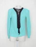 Suéter feminino azul com Tiras