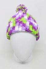Touca Infantil estampada com pom pom 