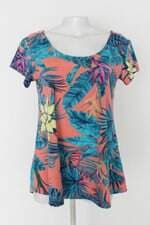 Blusa feminina estampada com Bordado